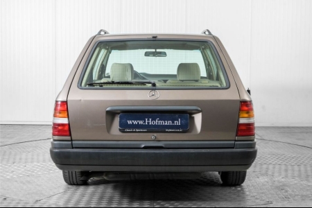 Mercedes-Benz 300TD automaat W124 300 TD thumbnail 13