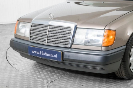 Mercedes-Benz 300TD automaat W124 300 TD thumbnail 18