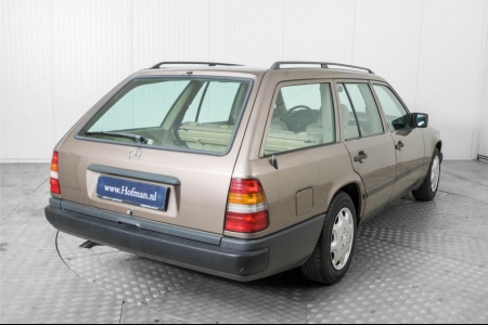 Mercedes-Benz 300TD automaat W124 300 TD thumbnail 26