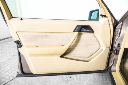 Mercedes-Benz 300TD automaat W124 300 TD thumbnail 32