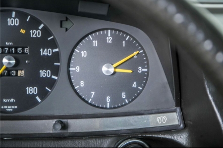 Mercedes-Benz 300d w123 300 D 5 cyl. thumbnail 21