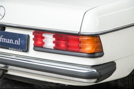 Mercedes-Benz 300d w123 300 D 5 cyl. thumbnail 29