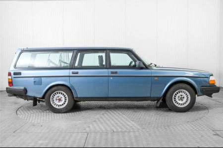 Volvo 240 2.1 GLI thumbnail 10