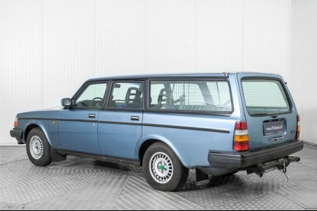 Volvo 240 2.1 GLI thumbnail 6