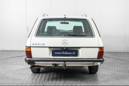 Mercedes-Benz 230TE W123 5 bak thumbnail 13