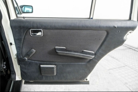 Mercedes-Benz 230TE W123 5 bak thumbnail 35