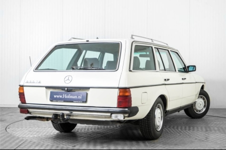 Mercedes-Benz 230TE W123 5 bak thumbnail 39