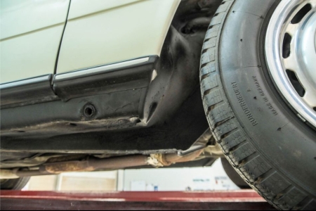 Mercedes-Benz 230TE W123 5 bak thumbnail 43