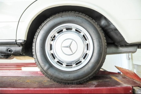Mercedes-Benz 230TE W123 5 bak thumbnail 47