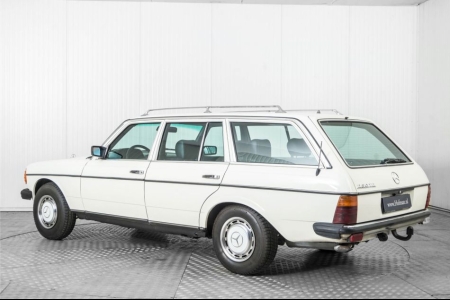 Mercedes-Benz 230TE W123 5 bak thumbnail 6