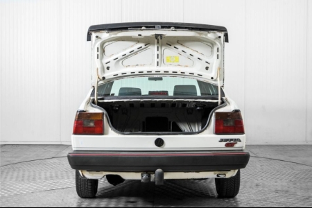 Volkswagen Jetta 1.8 GTI (GT) thumbnail 40