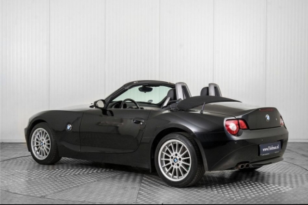 BMW Z4 Roadster 2.2i Pure thumbnail 6