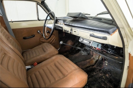 Volvo amazon station  thumbnail 12