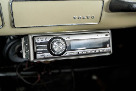 Volvo amazon station  thumbnail 25