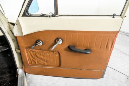 Volvo amazon station  thumbnail 29