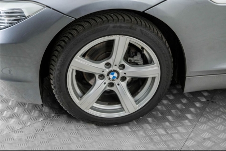 BMW Z4 Roadster sDrive23i thumbnail 23