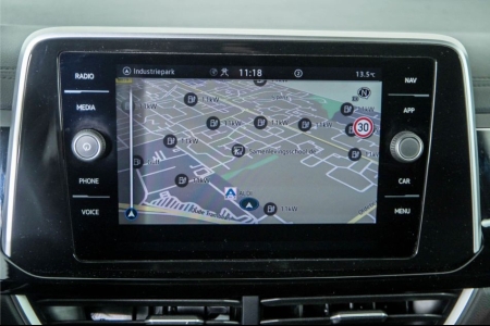 Volkswagen T-Roc 1.5 TSI R-Line Business thumbnail 27