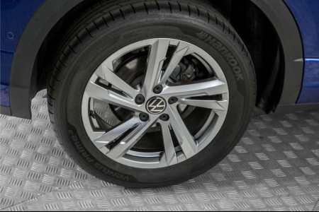 Volkswagen T-Roc 1.5 TSI R-Line Business thumbnail 30