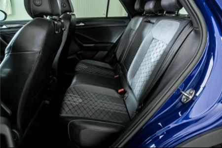 Volkswagen T-Roc 1.5 TSI R-Line Business thumbnail 39