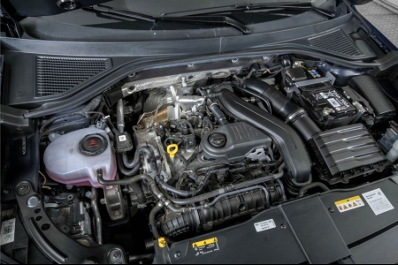Volkswagen T-Roc 1.5 TSI R-Line Business thumbnail 43