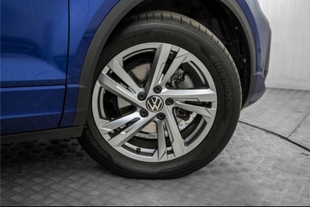 Volkswagen T-Roc 1.5 TSI R-Line Business thumbnail 48