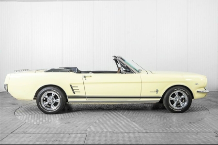 Ford Mustang V8 289 cabrio thumbnail 10