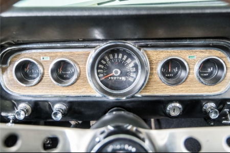 Ford Mustang V8 289 cabrio thumbnail 19