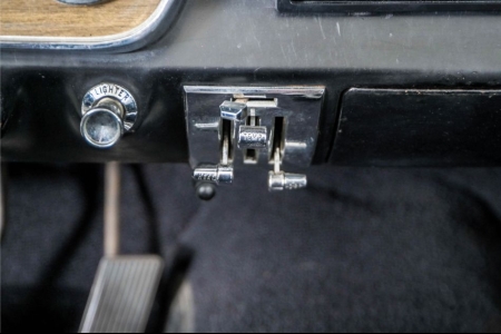 Ford Mustang V8 289 cabrio thumbnail 25