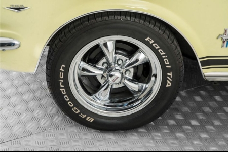 Ford Mustang V8 289 cabrio thumbnail 26