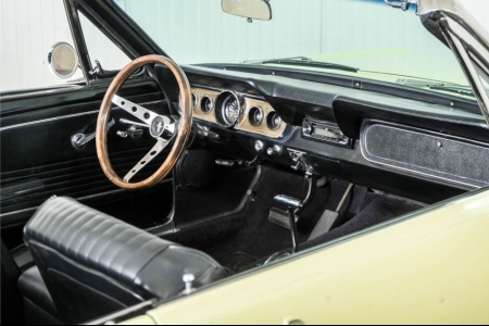 Ford Mustang V8 289 cabrio thumbnail 36