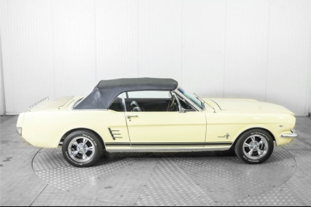 Ford Mustang V8 289 cabrio thumbnail 63