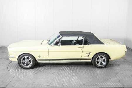 Ford Mustang V8 289 cabrio thumbnail 64