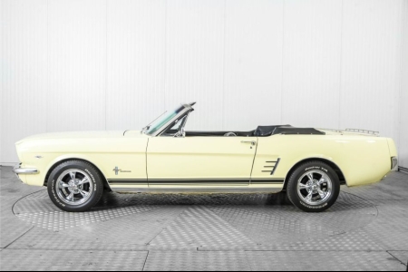 Ford Mustang V8 289 cabrio thumbnail 9