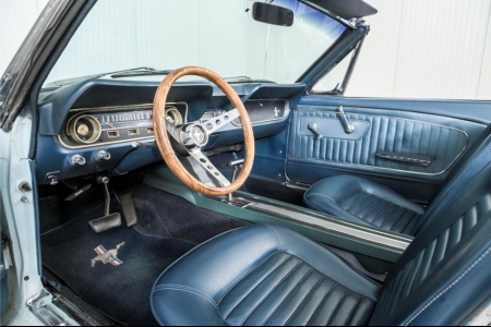 Ford Mustang V8 289 cabrio thumbnail 11