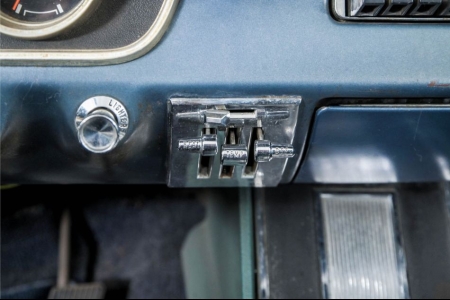 Ford Mustang V8 289 cabrio thumbnail 21