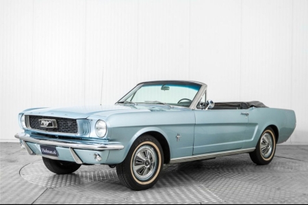 Ford Mustang Cabrio