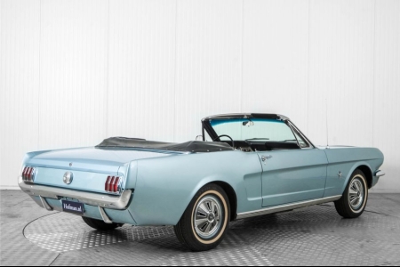 Ford Mustang Cabrio thumbnail 2