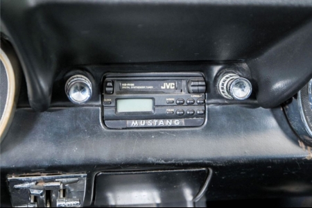 Ford Mustang Cabrio thumbnail 25