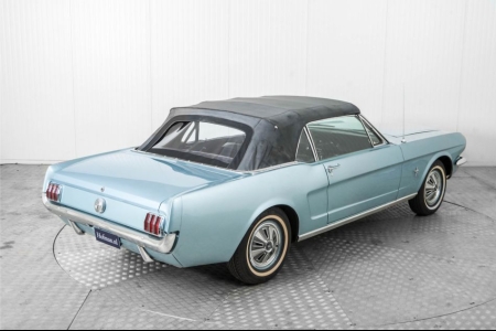 Ford Mustang Cabrio thumbnail 56