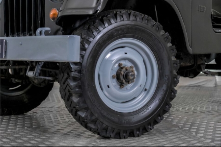 Jeep kaiser CJ5  thumbnail 4