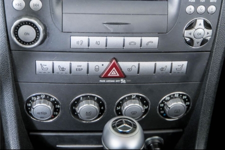 Mercedes-Benz SLK 200 K. Season Edition Airscarf thumbnail 28
