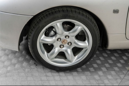MG F 1.8i VVC thumbnail 23