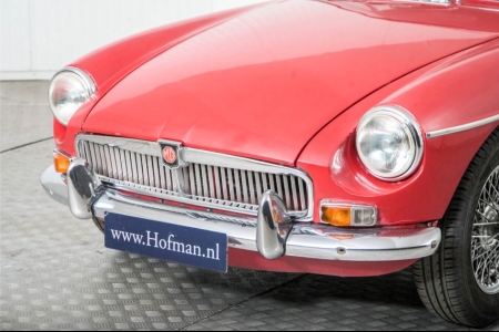 MG B 1.8 GT thumbnail 19
