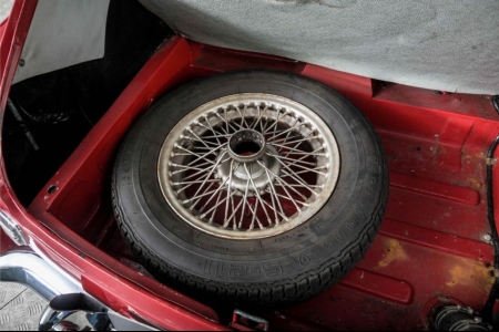 MG B 1.8 GT thumbnail 40