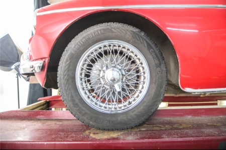 MG B 1.8 GT thumbnail 50