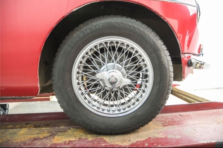 MG B 1.8 GT thumbnail 51