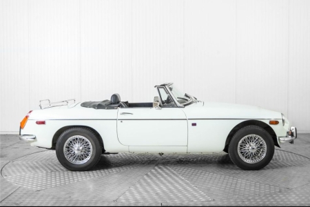 MG B 1.8 Roadster overdrive thumbnail 10
