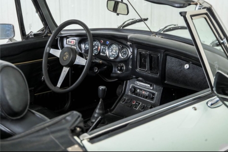 MG B 1.8 Roadster overdrive thumbnail 33