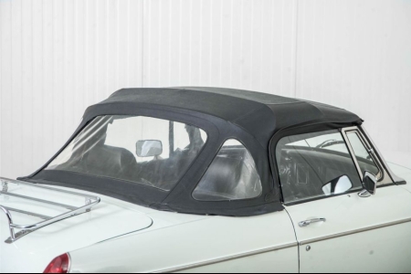 MG B 1.8 Roadster overdrive thumbnail 66