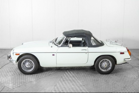 MG B 1.8 Roadster overdrive thumbnail 68